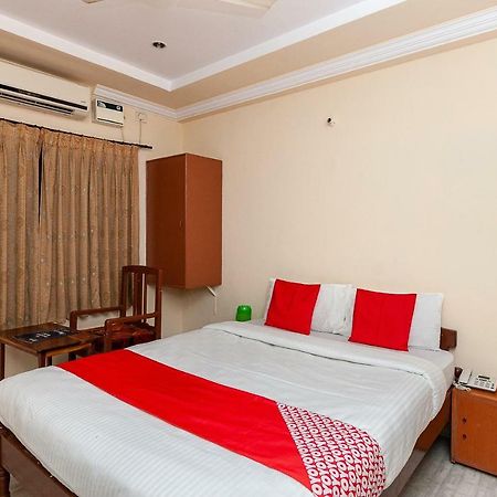 Hotel Oyo 38559 Ramana Residency Tiruvannāmalai Exterior foto