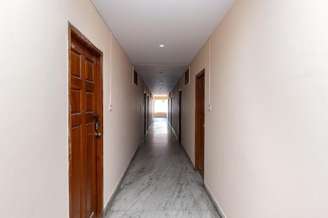 Hotel Oyo 38559 Ramana Residency Tiruvannāmalai Exterior foto